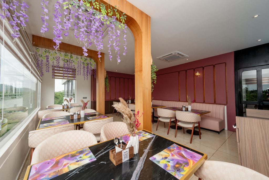 Scenic Family Restaurant